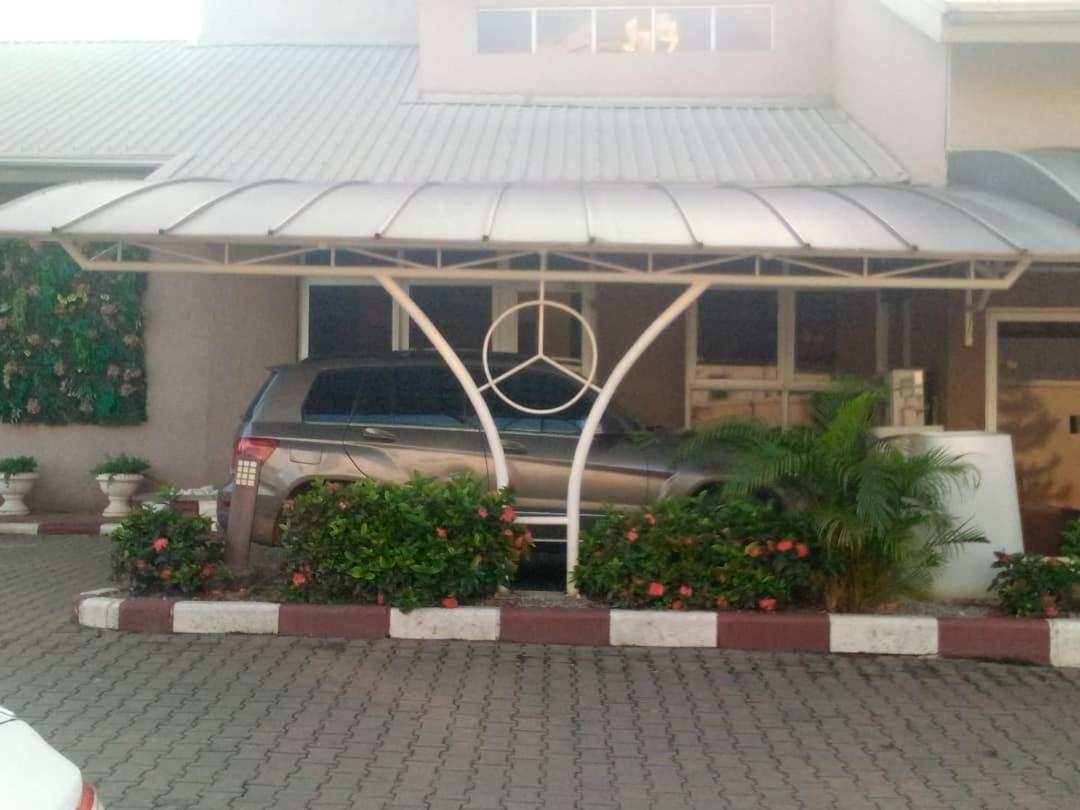 Diamond Lane Hotel Abuja Extérieur photo