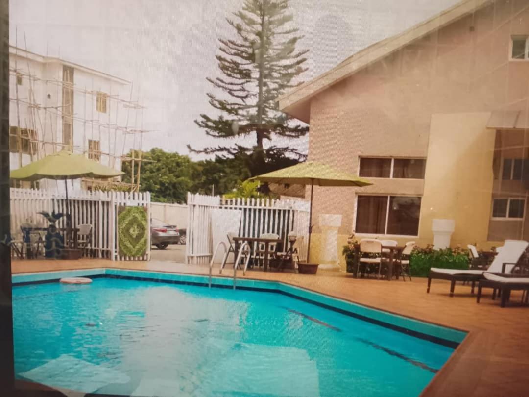 Diamond Lane Hotel Abuja Extérieur photo