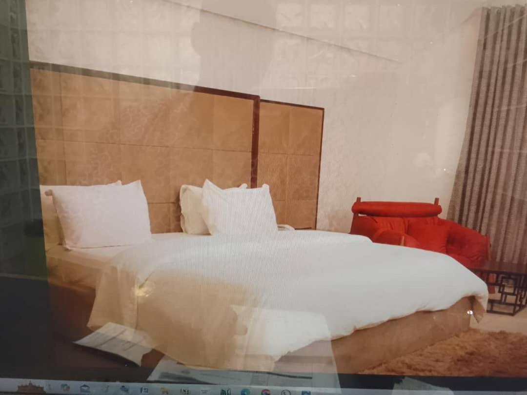 Diamond Lane Hotel Abuja Extérieur photo