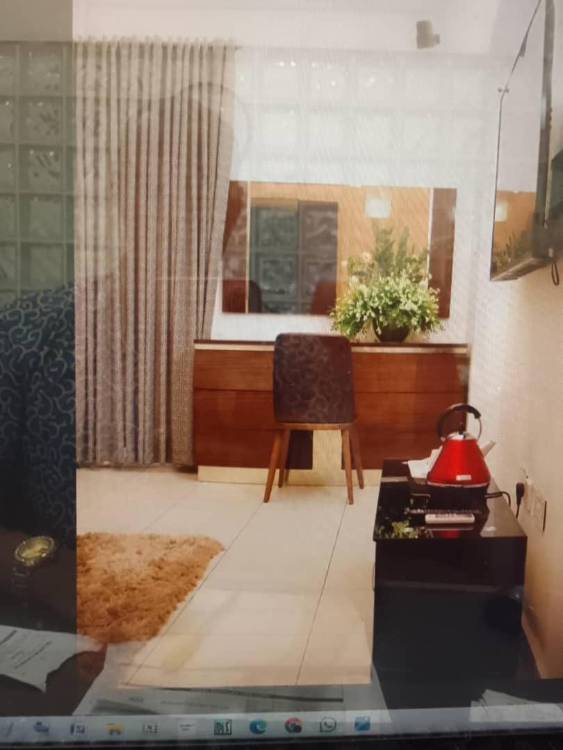 Diamond Lane Hotel Abuja Extérieur photo